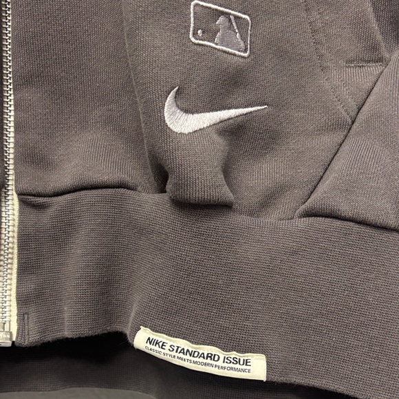 Wshngtn Nats Mn’s SzLg Nike Authntc Collctn, FullZip Hoodie in Charcoal. LikeNew - Picture 4 of 15
